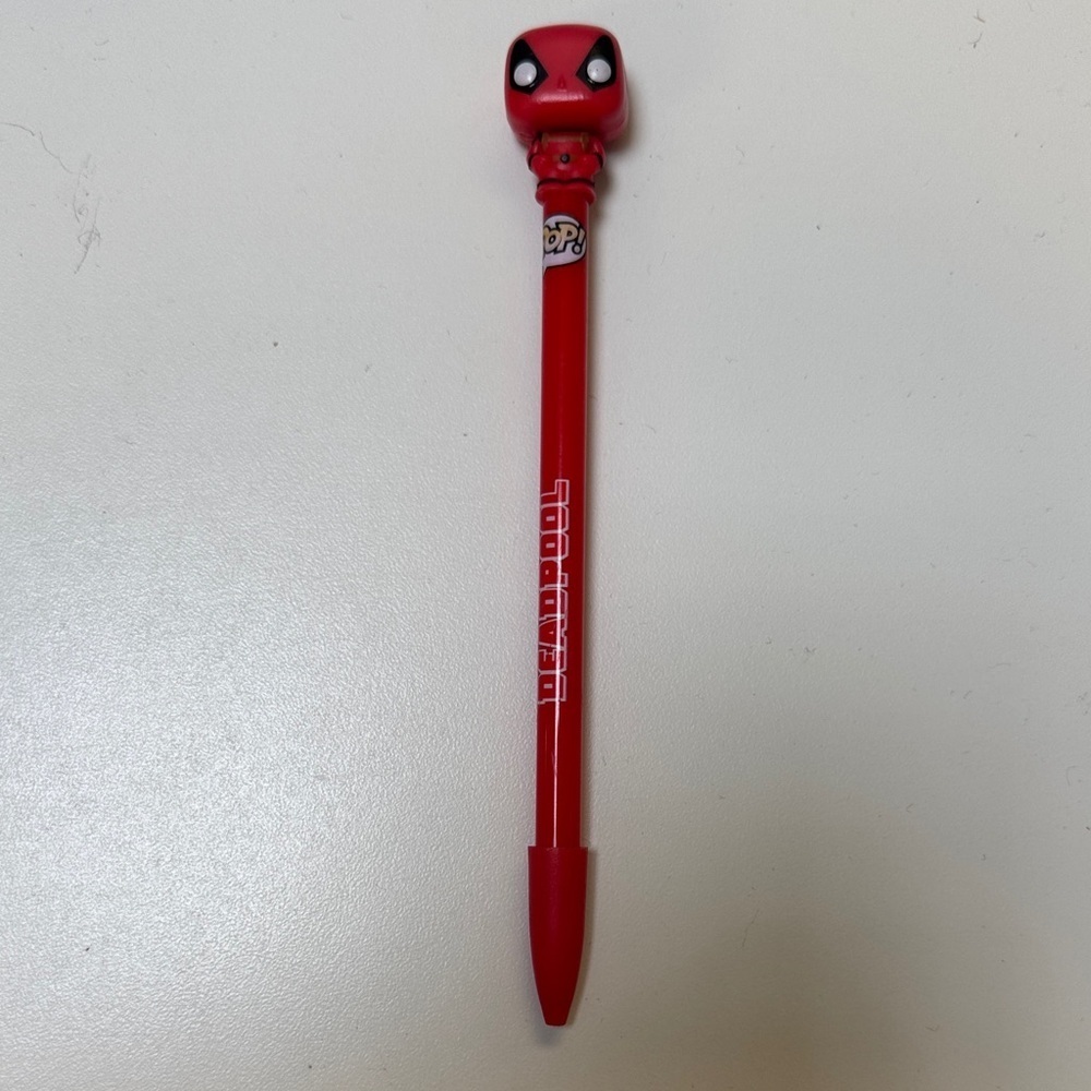 Deadpool Marvel Character Pen - Picture 1 of 4